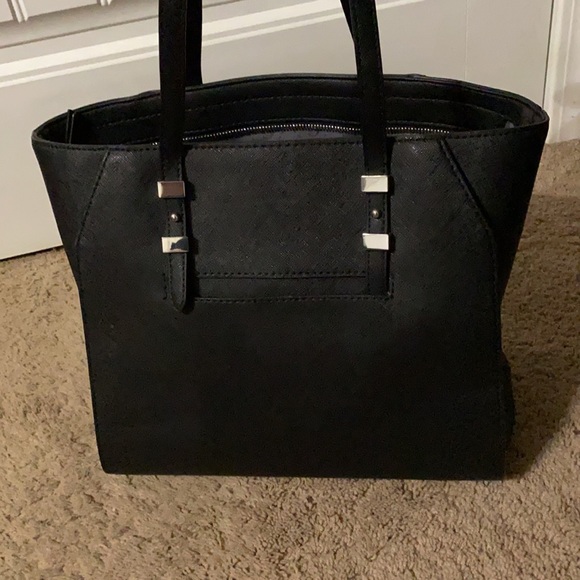 Guess Purse Brand New - Picture 3 of 4
